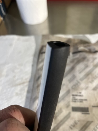 CNH Strip Sealing 86555682 New - Picture 5 of 5