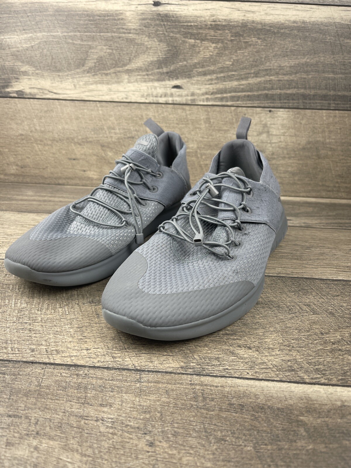 nike free rn commuter grey