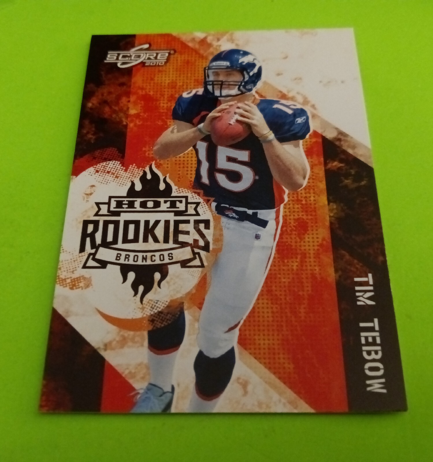 2010 TIM TEBOW Score Football Hot Rookies Card #2 Denver Broncos Florida Gators