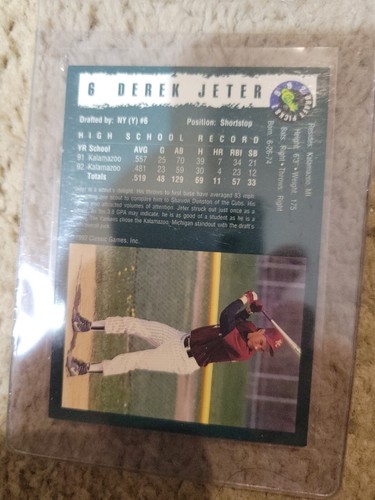 Derek Jeter rookie card 1992 draft picks Classics - Picture 2 of 2