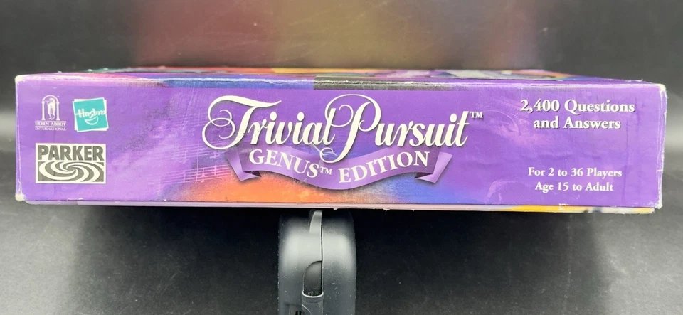 Trivial Pursuit Genus Edition Board Game Trivia 2001 Parker Complete - Image 3 of 4