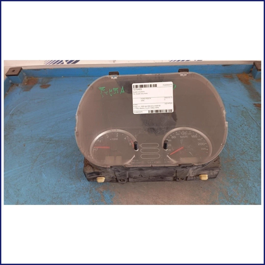 Display LCD 5″ Per Ford Fiesta, Focus, Transit – OEM LQ050T5DG01, Sostituzione Plug-in