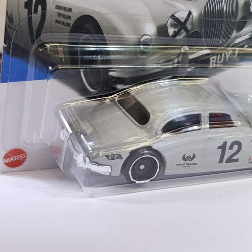 Hot Wheels 2024 JAGUAR MK1 FREE BOXED SHIPPING - Foto 4 di 6