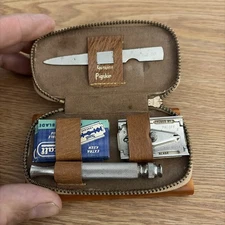 Vintage Gillette Razor With Genuine Pigskin Leather Travel Case - New?
