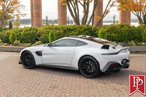 2023 Aston Martin Vantage F1 Edition