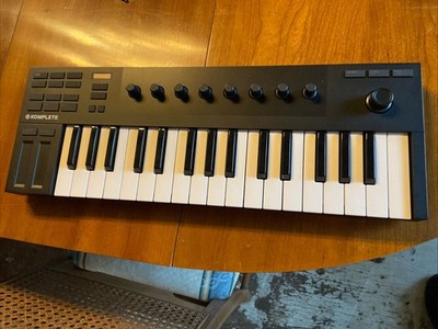 Native Instruments M32  Komplete Kontrol Keyboard Controller