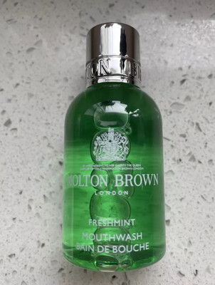 Molton Brown Freshmint Mundspülung 50ml - Reisegröße Luxus Mundspülung