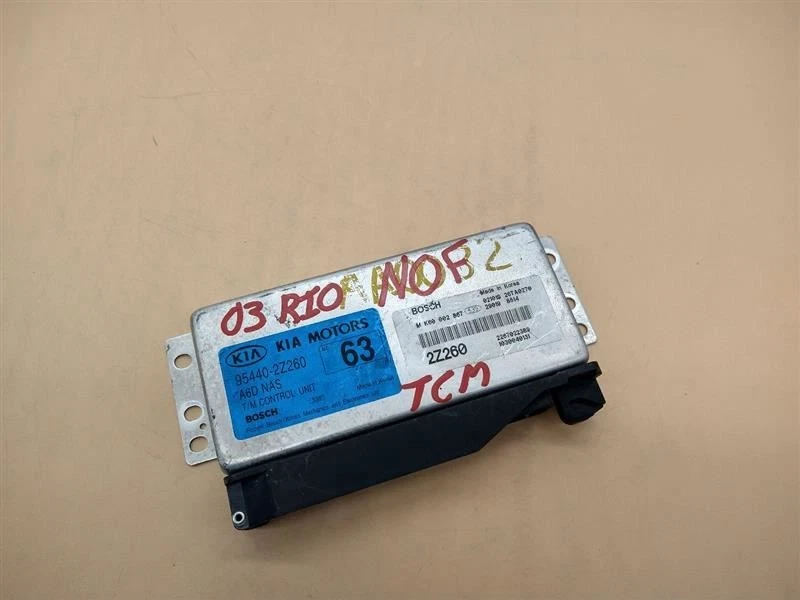 2003 Kia Rio Transmission Control Module OEM 954402Z260 - Image 2 of 4