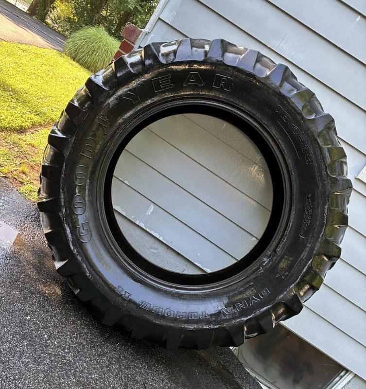 Goodyear Dyna Torque II 18.4-38 Rear Tractor Tire 8PR R-1 Bias w/Tube