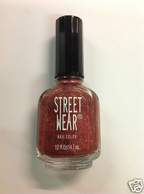 Revlon Street Wear Nail Polish ( WARP SPEED #33 ) .5 oz NEW.