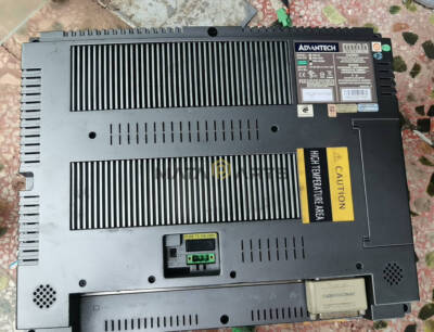 1PCS Used Advantech TPC-1570H-C2AE Industrial computer touch screen