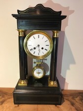 Antico ed Elegante Orologio Impero a  Pendolo