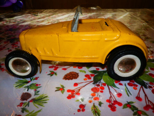 Vintage 1960s Buddy L Yellow Ford Hot Rod Roadster Car Toy Pressed Steel - Picture 5 of 9