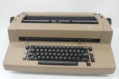 VINTAGE IBM SELECTRIC II BROWN TYPEWRITER For Parts ONLY (126766-1