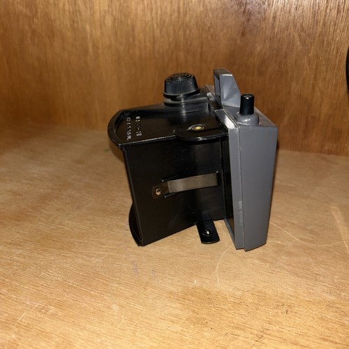 Vintage Tower Snappy Camera Gray Sears Takes 620 Film (Not Included) - Picture 15 of 17