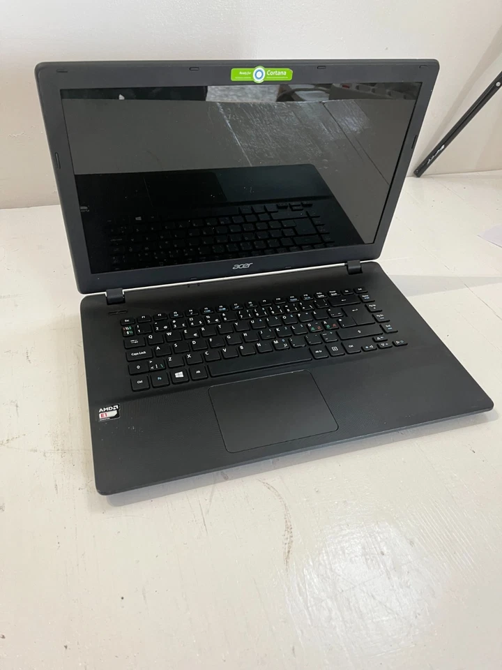 NOTEBOOK PORTATILE ACER ASPIRE ES1 AMD E1 4GB RAM HDD 500 15.6" WIN 10 - Immagine 2 di 4