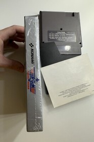 Top Gun The Second Mission Nintendo NES Complete CIB Box Manual Plastic On Box!