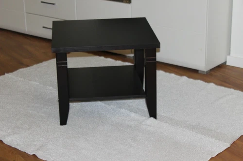 COUCHTISCH AUS MASIVHOLZ-BEISTELLTISCH