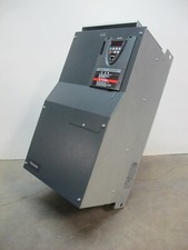 Toshiba VFAS1-6370PL-HN Transistor Inverter Drive 40-HP 30 KW 600 V 47A AS1 40HP