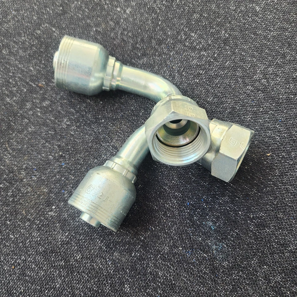 13971-12-8 1/2" to 3/4" 90° Female JIC 37° Swivel, J Series - Image 3 of 4