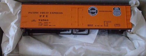 Kit de coche frigorífico de madera Accurail 4812 escala HO Pacific Fruit Express SP/UP 40' | Zustand: New