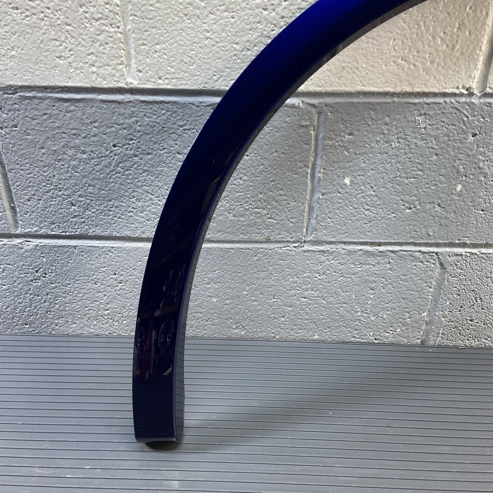 2018-2025 奥迪 Q5 80A FY 左后轮拱蓝色 LX5H 80A853817A 原始设备制造商 * 注 * — 第 3/4 张图片