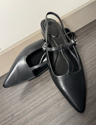 Vince Black Leather Pointed Toe Slingback Flats Buckle Strap Women US 9.5