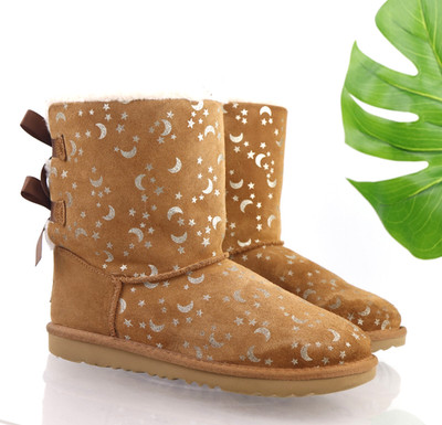UGG Womens Bailey Bow Boots Size 7 Tan Suede Moon And Stars Sherpa Shearling