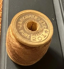 J & P Coats Pure Silk Mending 201 40 Yds Vintage Wood Spool Imprinted 