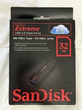 SanDisk SDCZ48-032G-U46 32GB USB 3.0 Flash Drive - Black