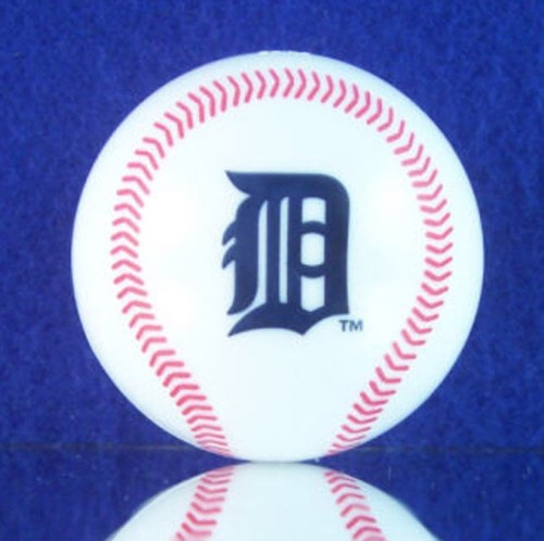 MLB MINI 2" ROUND BASEBALL NEW OFFICIALLY LICENSED DECORATION FAVOR CAKE TOPPER - Picture 13 of 32