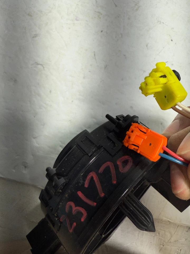 Reloj de resorte de columna de dirección Mazda5 2012-2017 OEM (para Mazda 5 2014) Foto 2 de 4