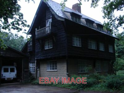 FOTO DAS CHALET WYTHAM WALD KOMMT MITTEN AUF DER WOO über dieses haus