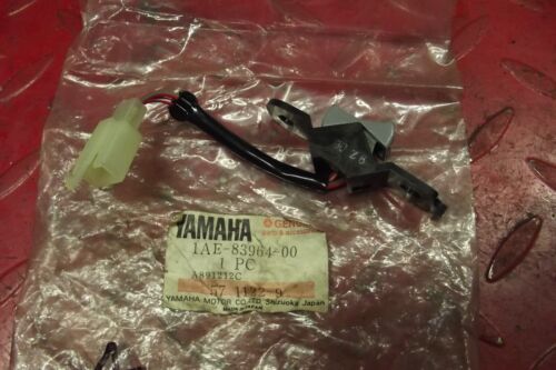 YAMAHA FJ1200 BENZINHAHNSCHALTER 1AE-83964-00 NOS 1986/7 REF4