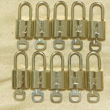 LOUIS VUITTON LV 10 SET PADLOCK KEY CHARM CADENA GOLD-PLATED FRANCE 62PDA238