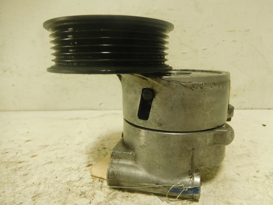 Saturn L300 2004 tensor de correa con polea 90528760AC 6 cilindros Foto 4 de 4