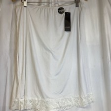 JONES NEW YORK SIZE XL HALF SLIP NEW ANTI CLING 23"