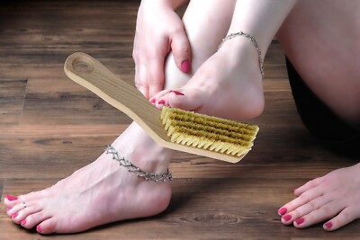 FUSSBÜRSTE ZEHENBÜRSTE FOOT FEET BRUSH FÜSSE FUSSZONENREFLEX MASSAGE FUßSOHLE