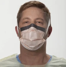 Halyard 47147 Fluid shield Fog-Free Procedure Mask - 25 Piece NEW IN BOX