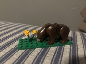 Genuine LEGO&reg; Dark Brown Bear Animal Minifigure from 4438 4440 Comes With Flower