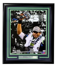 Russell Wilson Card in 2014 Bowman Baseball 22