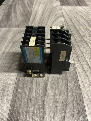 FUJI ELECTRIC FMC-0 MAGNETIC CONTACTOR /w .95-1.45 Amp OVERLOAD RELAY #4019M5