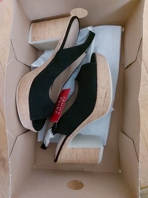 Jenny Fairy Sandalen Keilabsatz, Größe 36, Schwarz/hellbraun. Neu. 