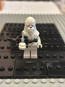 LEGO Star Wars Snow Chewbacca Minifig White 75146 Advent Calendar Christmas