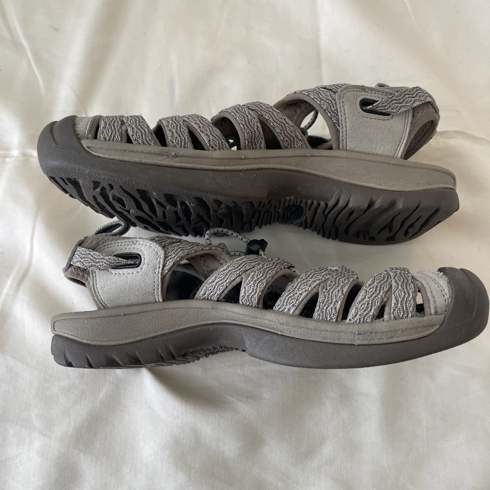 Sandali da trekking Keen marrone beige sussurro sport impermeabili scarpe donna taglia 6 5