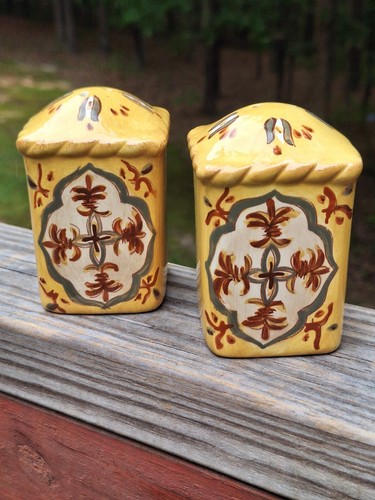 Artimino Tuscan Countryside Sienna Yellow Earthenware Salt &Pepper Set w/o Caddy - Picture 3 of 7