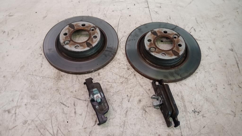 COPPIA DISCHI FRENO ANTERIORE PER SMART Fortwo Coupé (W453) 281910 (14>)