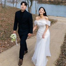 Elegant Off Shoulder Wedding Dress Organza Backless Floor Bridal Gown Customized