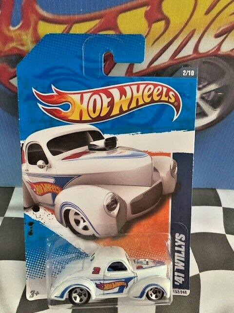 Hot Wheels 2011 Racing 2/10 152 Custom '41 Willys Coupe WHITE 5SP  Wal-Mart Excl