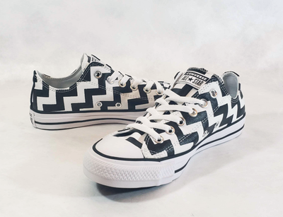 chuck taylor all star glam dunk low top